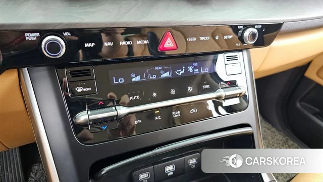 Kia Carnival 4th generation id 4603077 из Кореи 9
