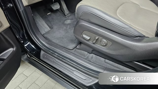 Kia The New Carnival 4th Generation id 4941118 из Кореи 9