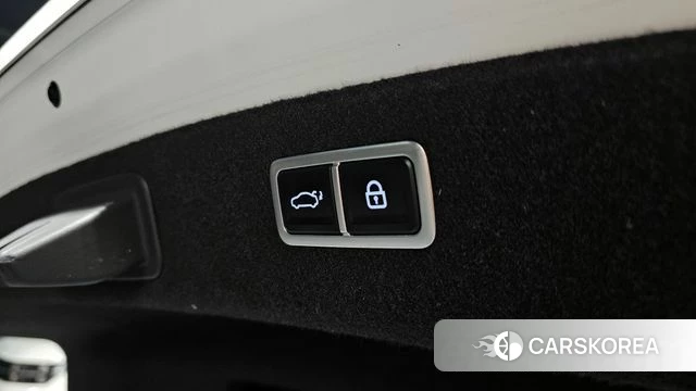 Genesis Electrified G80 (RG3) id 4369985 из Кореи 9