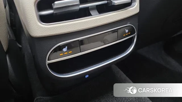 Genesis GV70 id 3685000 из Кореи 9