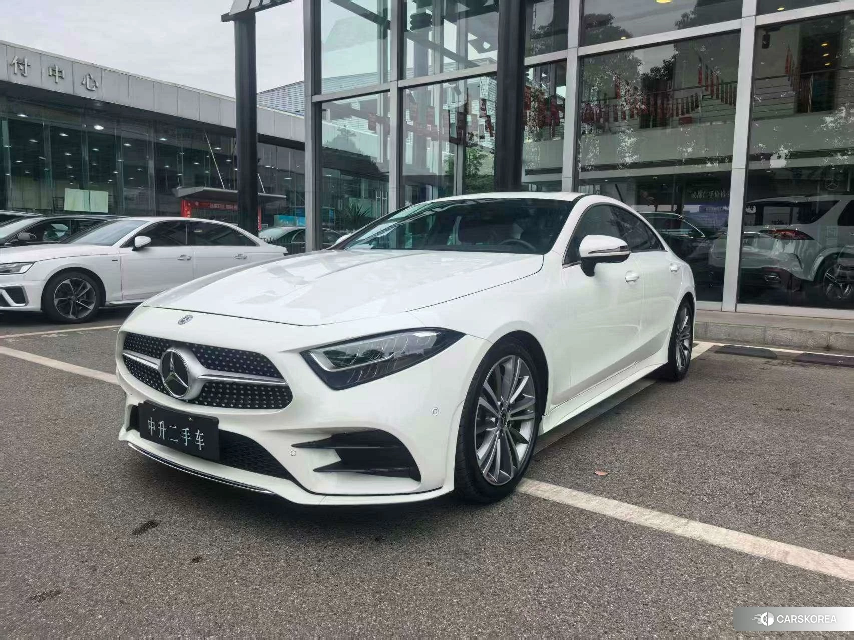 Mercedes-Benz CLS id 4419400 из Китая 9
