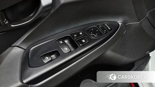 Hyundai Veloster (JS) id 3413285 из Кореи 9