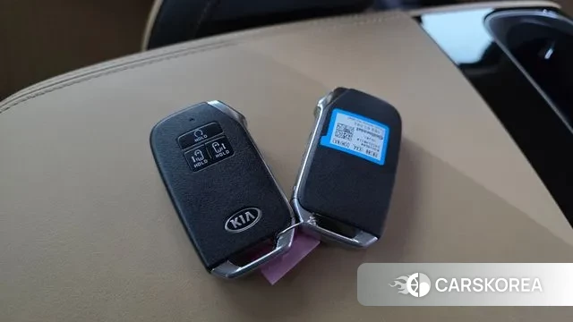 Kia Carnival 4th generation id 3519300 из Кореи 9