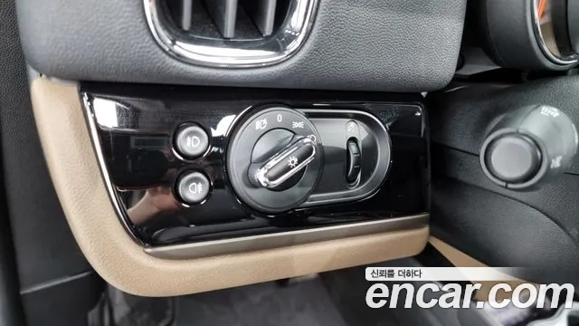 Mini Cooper D Countryman id 2886952 из Кореи 9