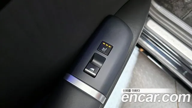 Hyundai Grandeur (GN7) id 2403648 из Кореи 9