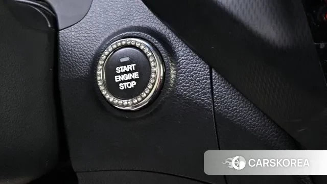 Ssangyong Tivoli Air id 3344979 из Кореи 9