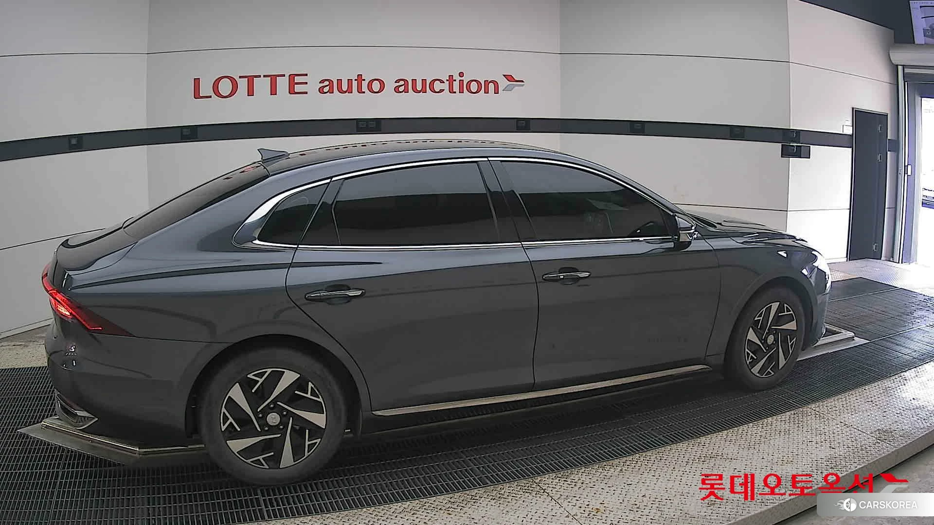 Hyundai Grandeur Hybrid id 4504382 из Кореи 9