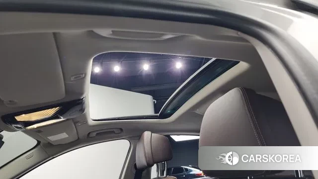 BMW 5 Series (G30) id 3585987 из Кореи 9