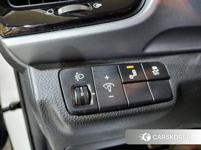 Kia Stonic id 3538234 из Кореи 9