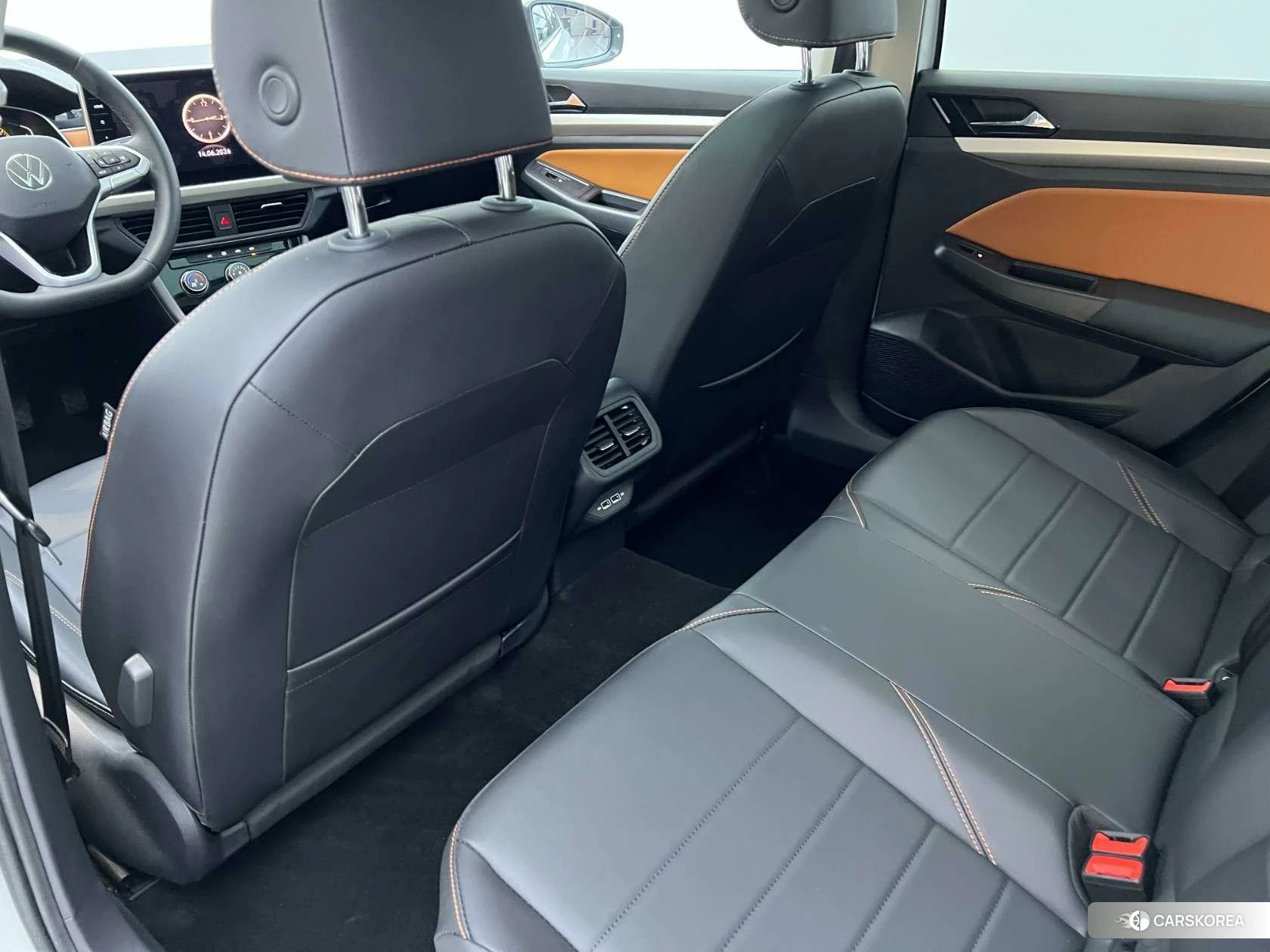 Volkswagen Bora id 4479570 из Китая 9