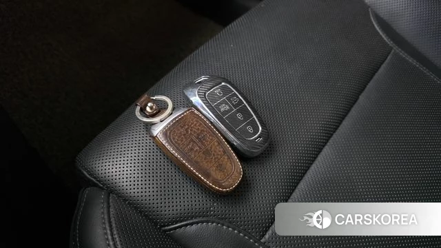 Hyundai The New Grandeur IG id 4524853 из Кореи 9