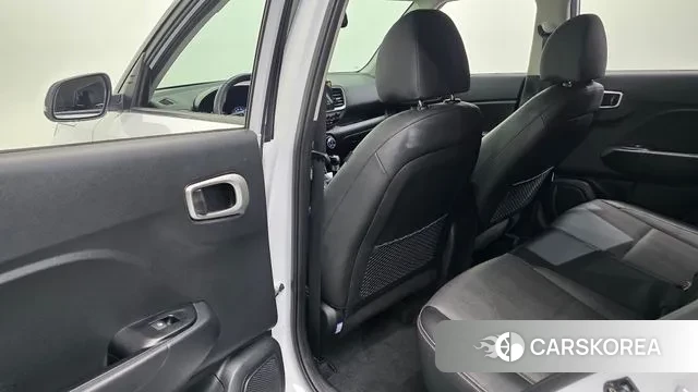 Hyundai Venue id 3004600 из Кореи 9