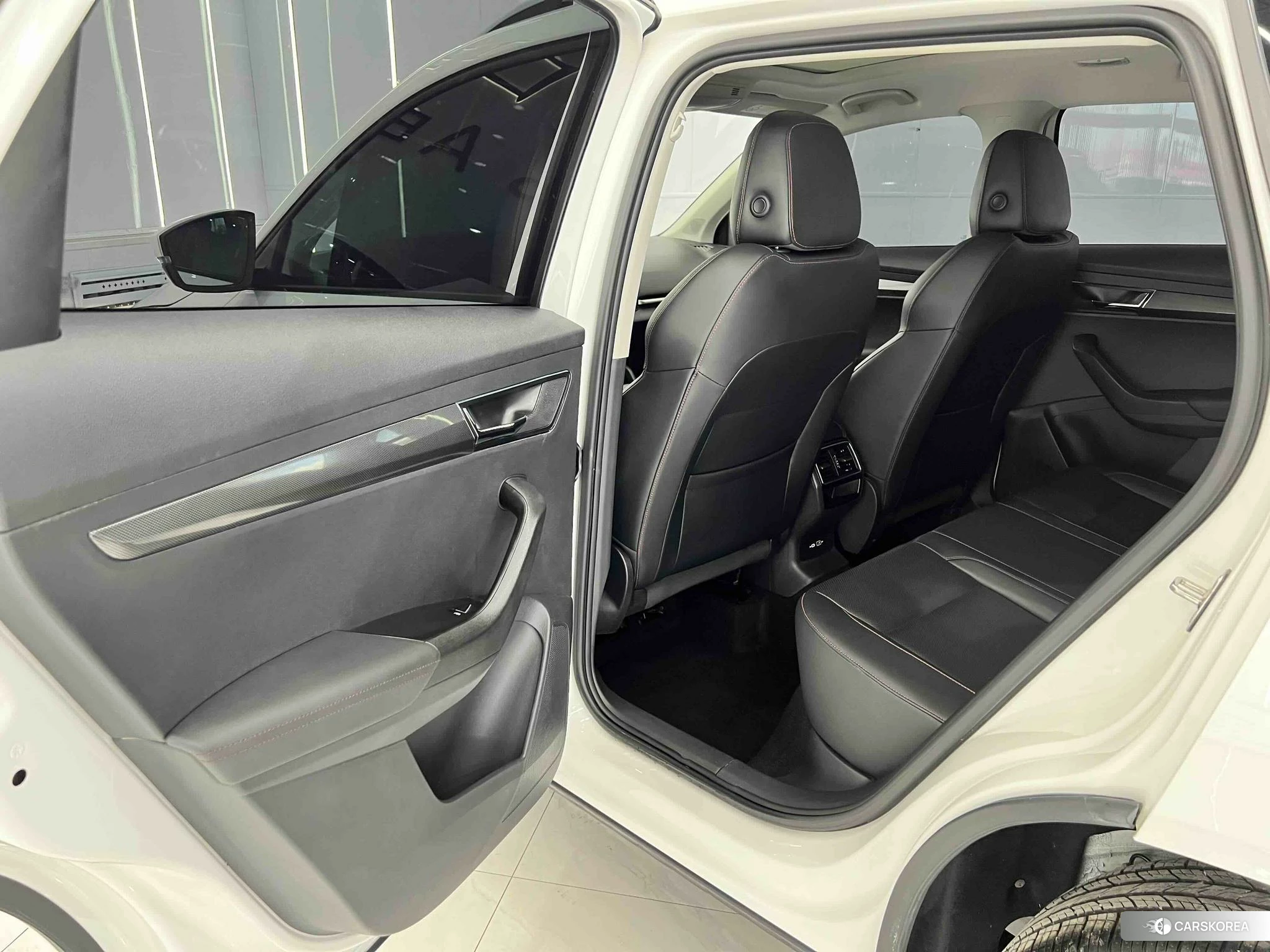 Skoda Krok id 4504856 из Китая 9