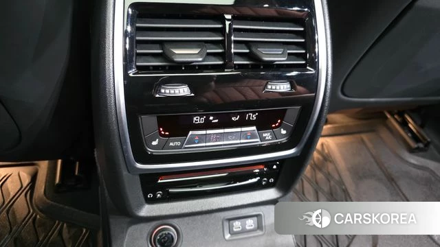 BMW X7 (G07) id 4324738 из Кореи 9