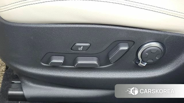 Genesis GV70 id 4572566 из Кореи 9