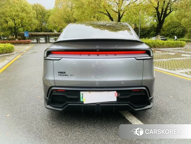 Tesla Model Y id 3944940 из Китая 9