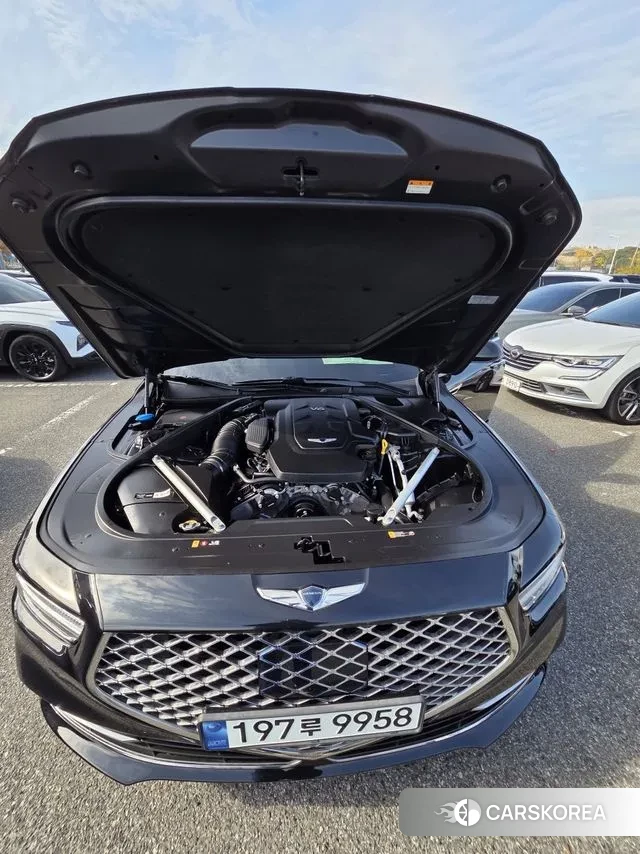 Genesis G90 id 3742179 из Кореи 9