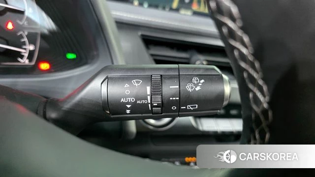 Lexus UX250h id 3872464 из Кореи 9