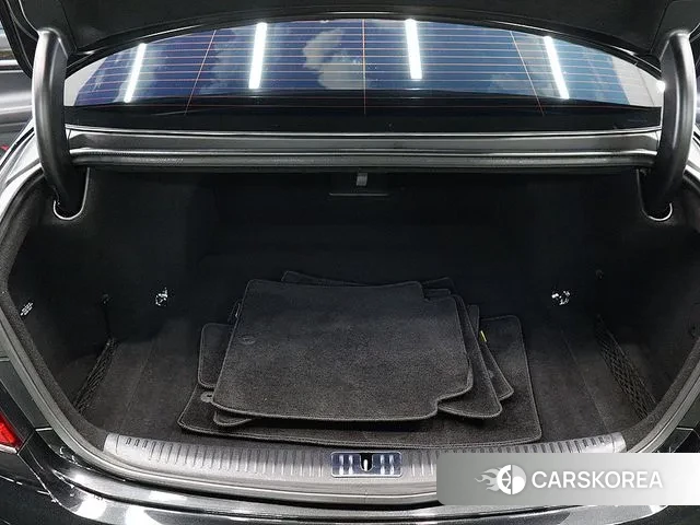 Genesis G90 id 2985502 из Кореи 9