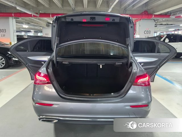 Mercedes-Benz E-Class W213 id 4206631 из Кореи 9