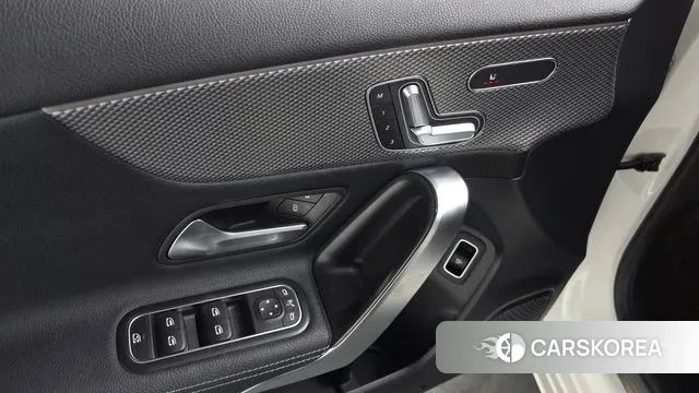 Mercedes-Benz A-Class W177 id 3181642 из Кореи 9