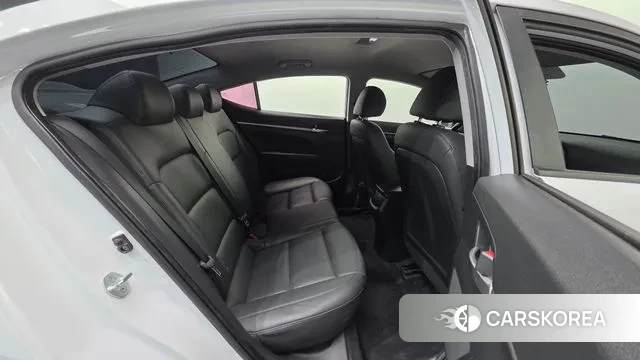 Hyundai The New Avante AD id 3607854 из Кореи 9