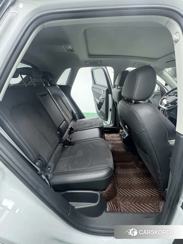 Audi Q3 id 4264534 из Китая 9