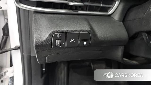 Hyundai Avante (CN7) id 3384468 из Кореи 9