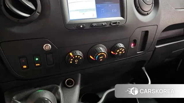 Renault Korea (Samsung) Master id 3039074 из Кореи 9