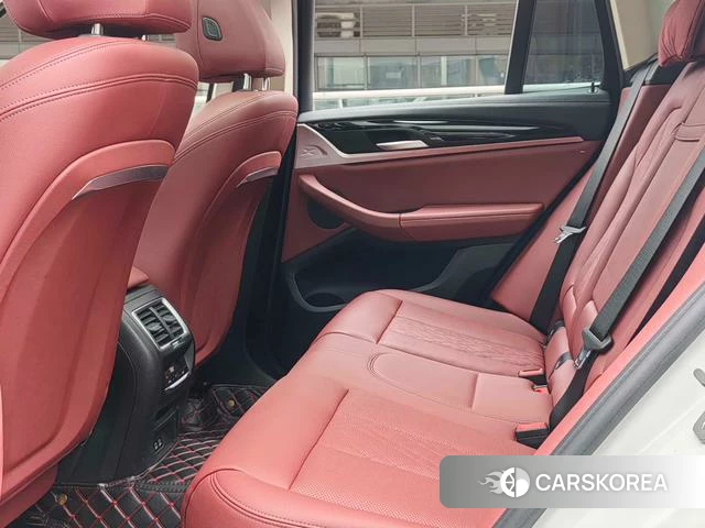 BMW X3 id 4265424 из Китая 9