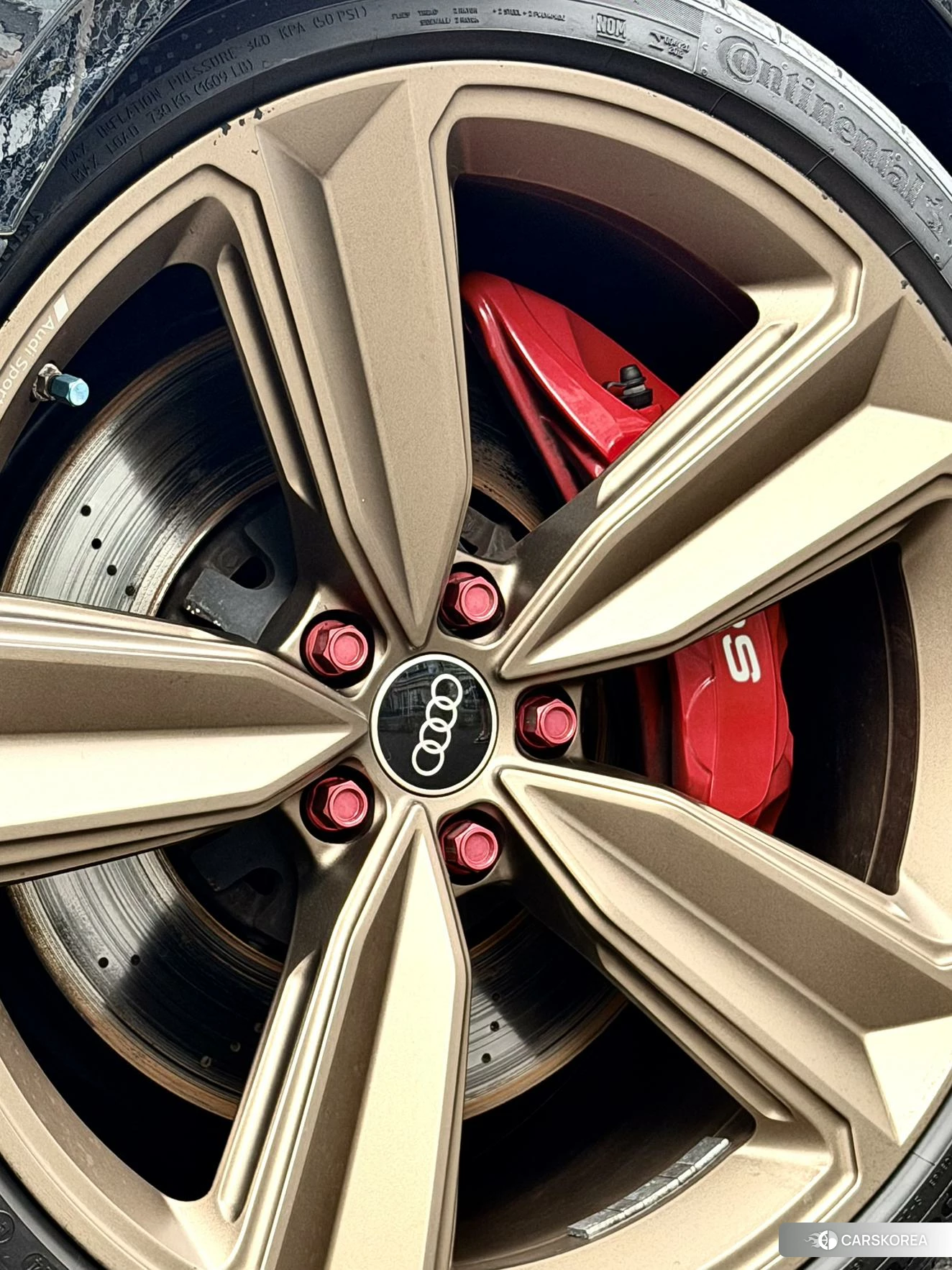 Audi RS 4 id 4441345 из Китая 9