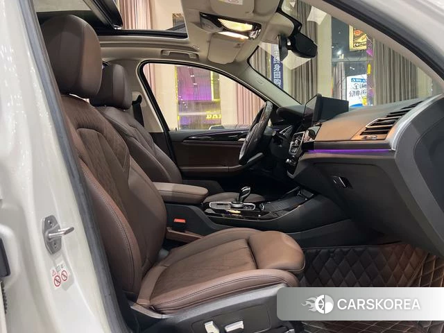 BMW X3 id 4394016 из Китая 9