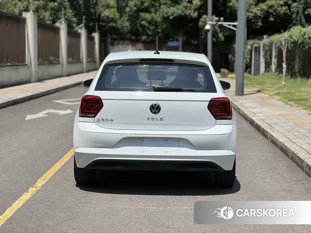 Volkswagen Polo id 4348697 из Китая 9