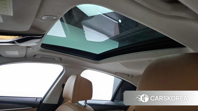 BMW 5 Series (G30) id 3853008 из Кореи 9