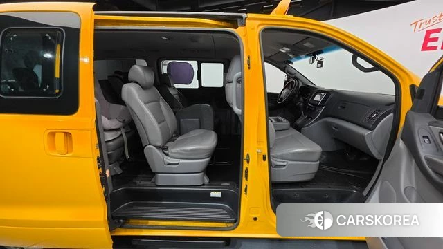 Hyundai The New Grand Starex id 3898759 из Кореи 9