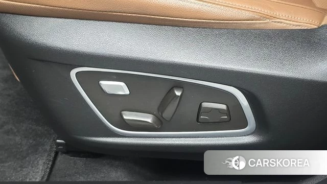 Renault Korea (Samsung) The New QM6 id 4794061 из Кореи 9