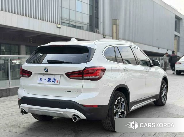 BMW X1 id 4257906 из Китая 9