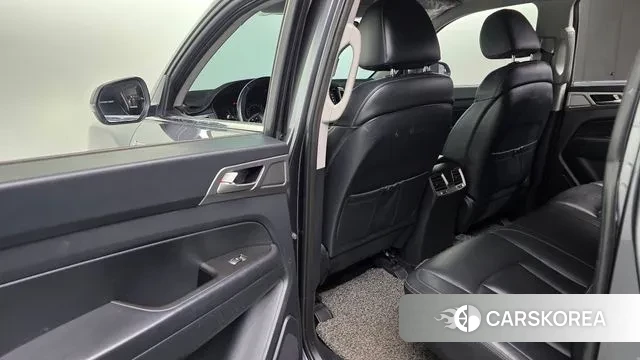 Ssangyong Rexton Sports id 3385810 из Кореи 9