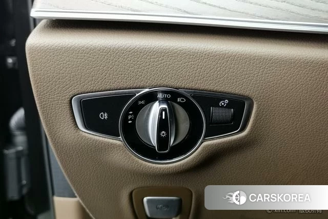 Mercedes-Benz E-class id 4335137 из Китая 9