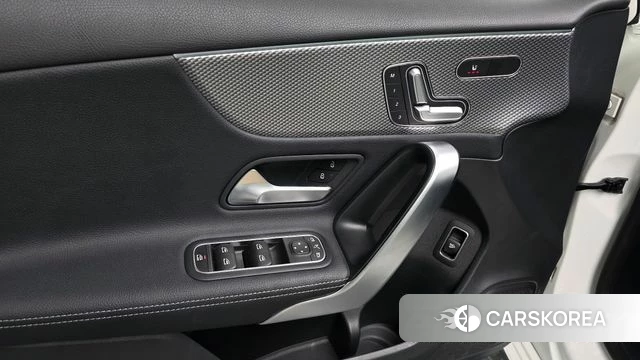 Mercedes-Benz A-Class W177 id 4415905 из Кореи 9