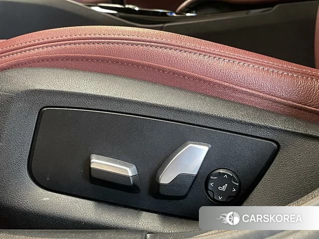BMW 5 series PHEV id 4273169 из Китая 9