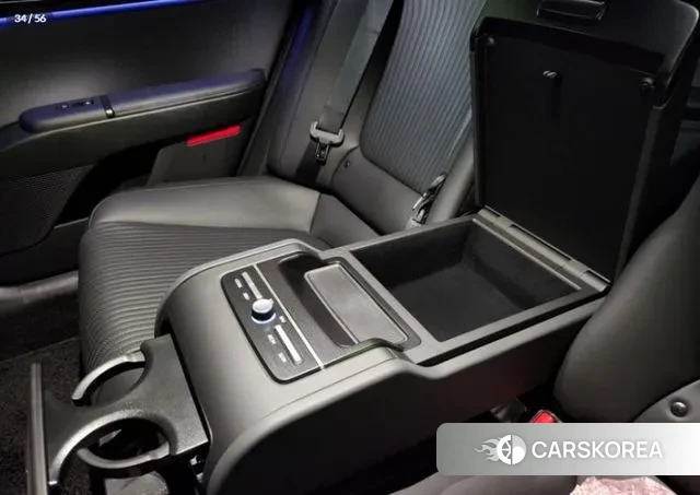 Hyundai Grandeur Hybrid (GN7) id 3052947 из Кореи 9