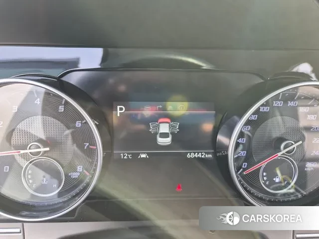 Hyundai The New Grandeur IG id 3311918 из Кореи 9