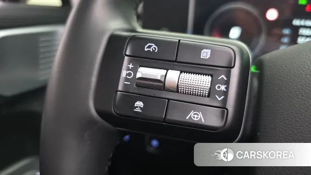 Hyundai Santa Fe (MX5) id 3544531 из Кореи 9