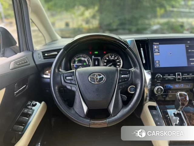 Toyota Elfa id 4222341 из Китая 9