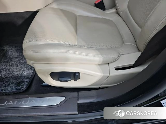 Jaguar XF (X260) id 4849945 из Кореи 9