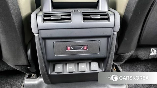 Land Rover Defender (L663) id 3916440 из Кореи 9