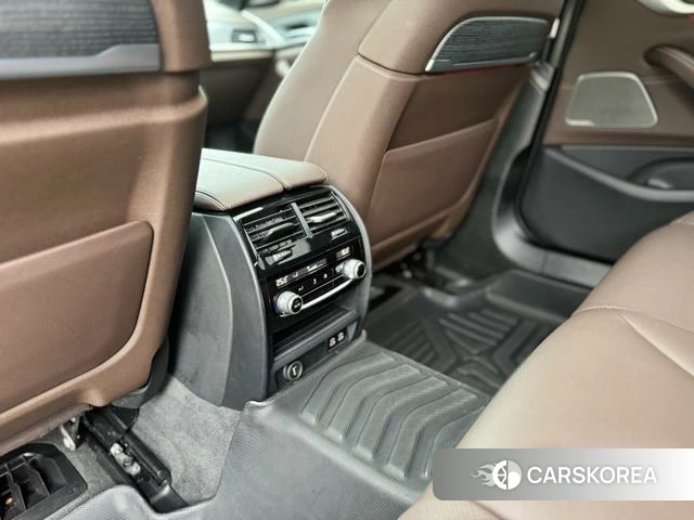 BMW 5 series id 4274657 из Китая 9