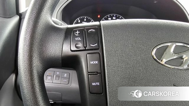 Hyundai The New Grand Starex id 4658093 из Кореи 9