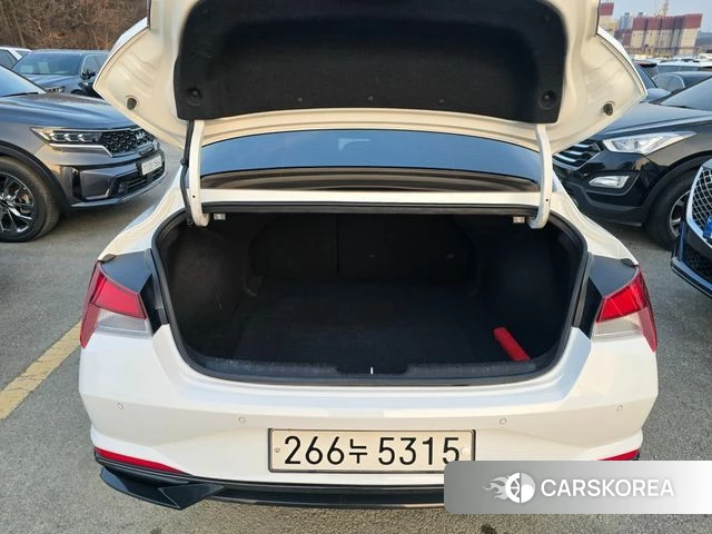 Hyundai Avante (CN7) id 3806371 из Кореи 9